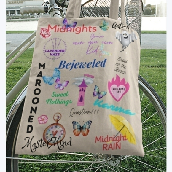 UNIQUE Tote Bag, Grocery Tote Bag castle heart butterfly timepiece ghost - Picture 4 of 6